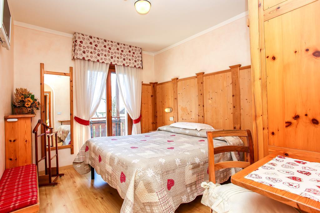 Albergo Adele Bormio Eksteriør billede