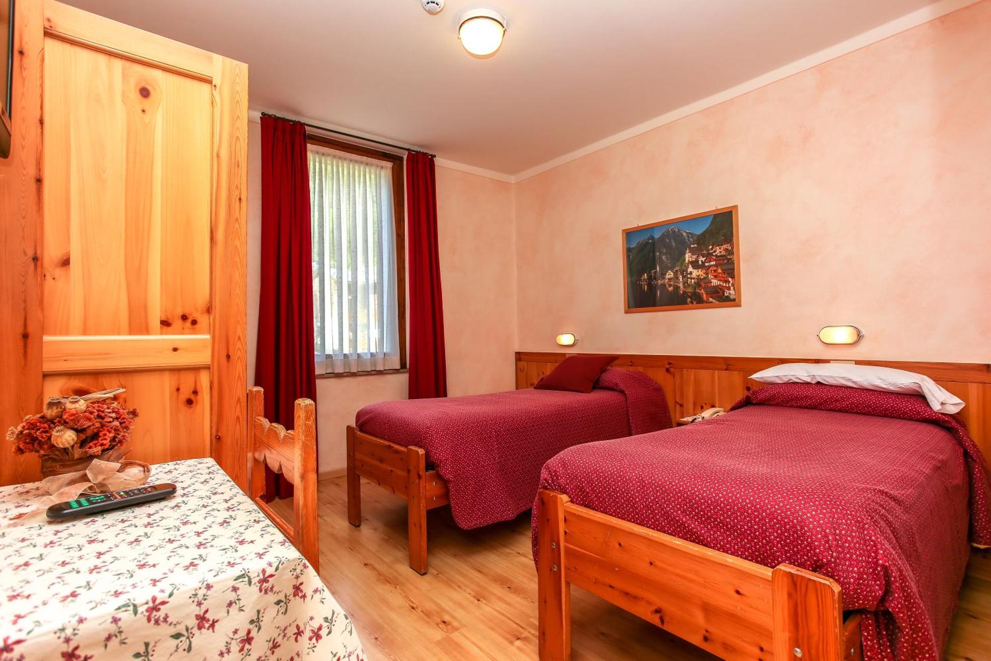 Albergo Adele Bormio Eksteriør billede