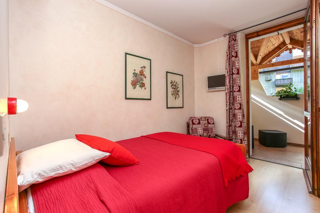 Albergo Adele Bormio Eksteriør billede