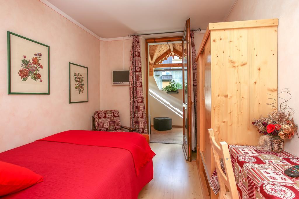 Albergo Adele Bormio Eksteriør billede